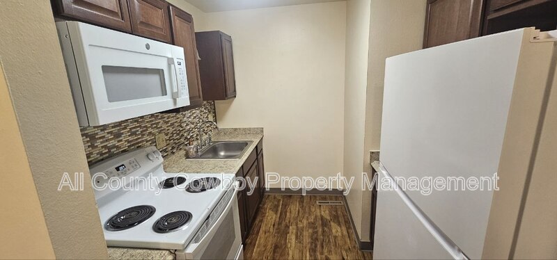 Main Rental Photo 2