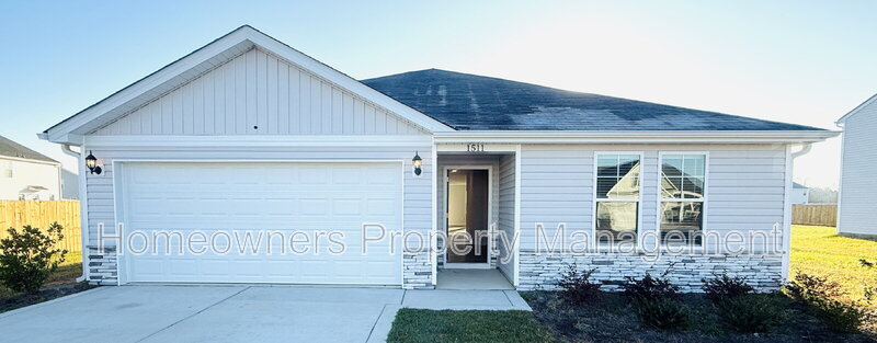 Fayetteville House: 1511 Percheron Path