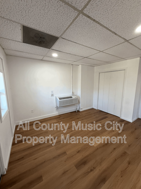 Hermitage Condo: 105 Bonnabrook Dr