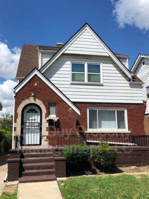 Detroit House: 15011 Steel