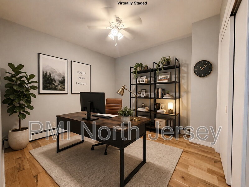 Garfield Condo: 224 Macarthur Ave