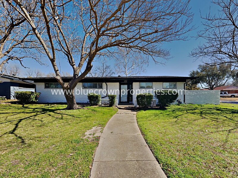 Irving House: 2702 Wallin Dr