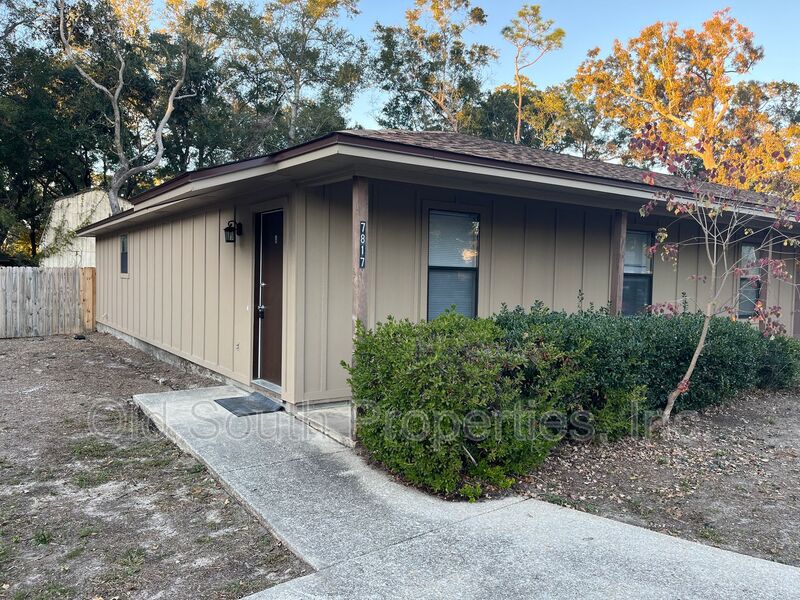 Pensacola Condo: 7817 Deborah Dr