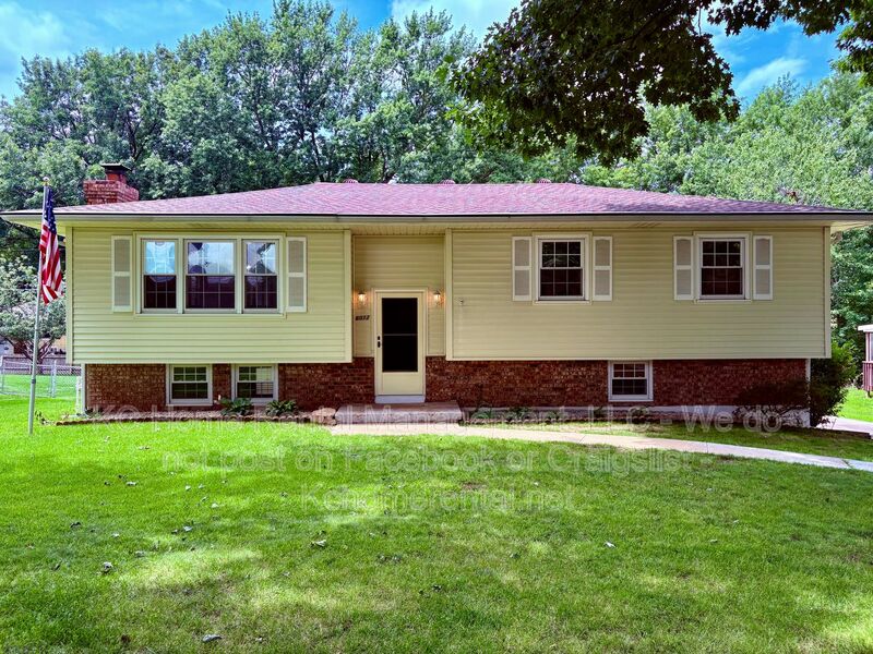 Shawnee House: 6012 Noland Rd.