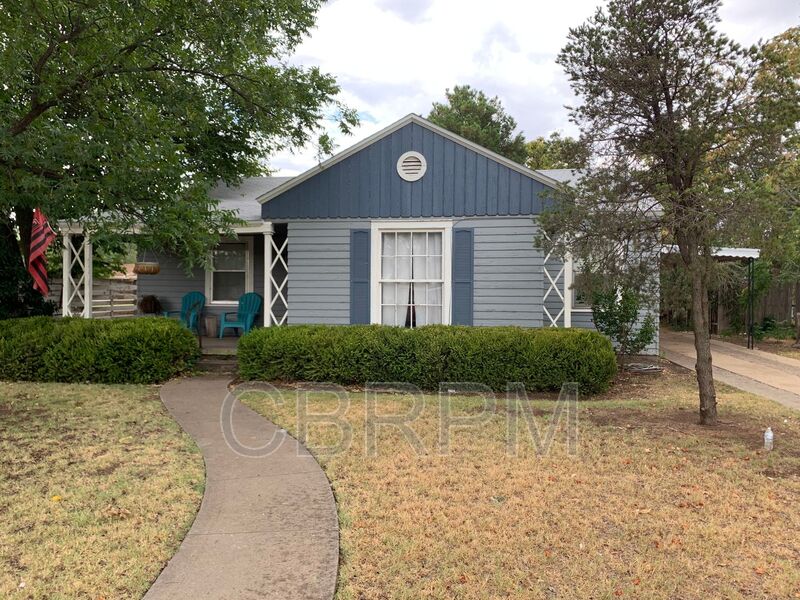 Lubbock House: 2401 26th