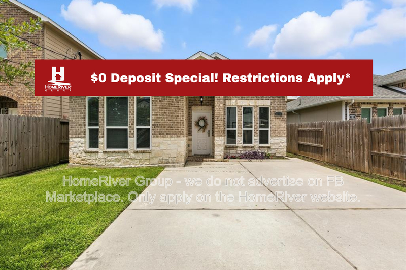 Houston House: 8135 Chateau St