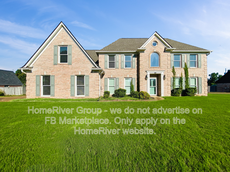 Millington House: 4290 Mary Lynn Dr