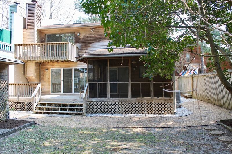 Virginia Beach Condo: 220 81st Street