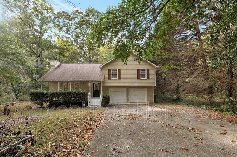 Powder Springs House: 5249 Cherry Hill Lane