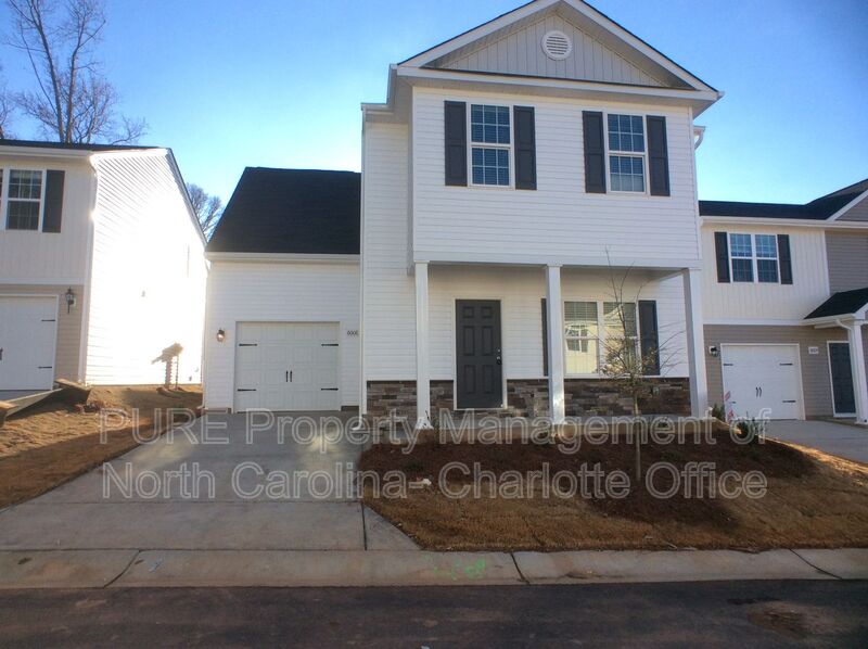 Charlotte House: 6008 Vista Woods Lane