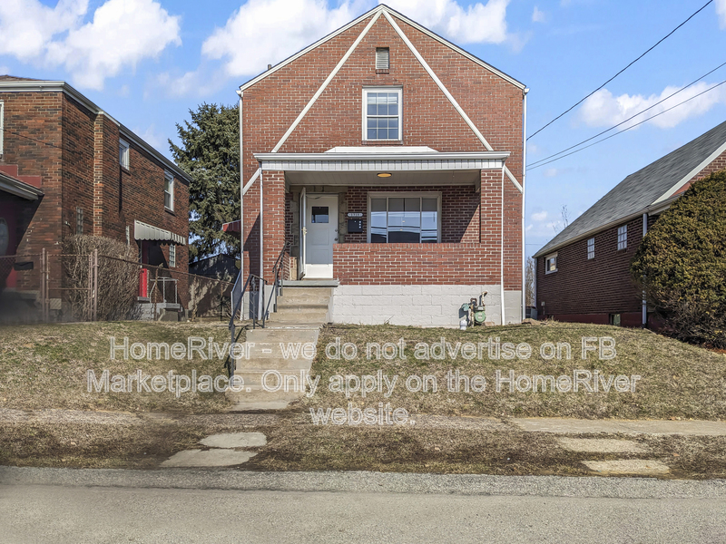 West Mifflin House: 1318 Maryland Ave