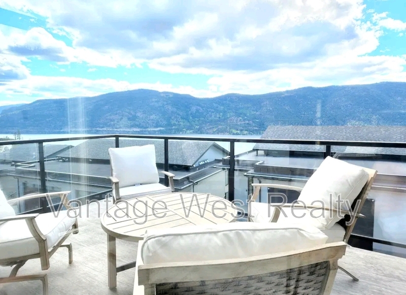 Kelowna House: 3356 Aspen Lane