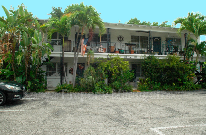 North Palm Beach Condo: 612 Prosperity Farms Road