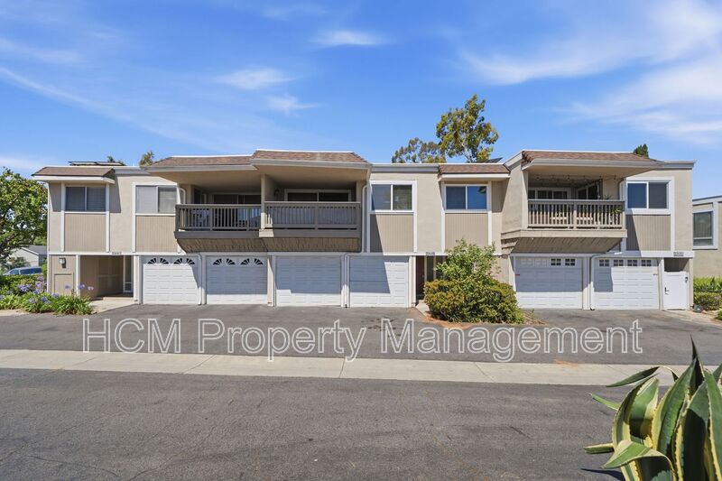 Laguna Hills House: 23455 Caminito Lazaro