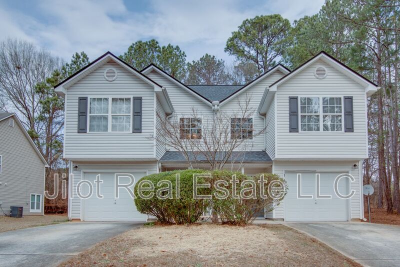 Jonesboro Condo: 218 Matthew Ln.