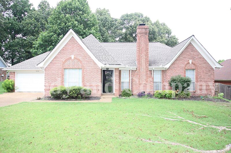 Bartlett House: 6612 Dawnhill Rd