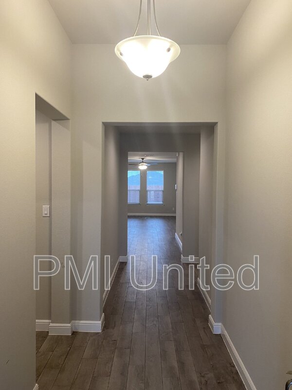 Haslet House: 249 Irish Moss Drive