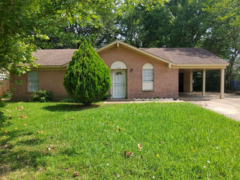 Horn Lake House: 3145 Briarwood Dr