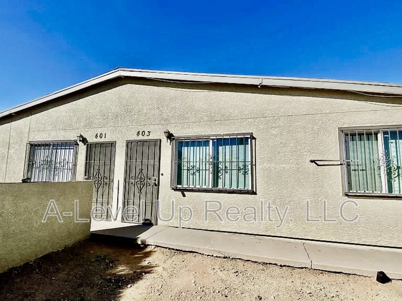 Tucson Condo: 401 East Thoroughbred Street