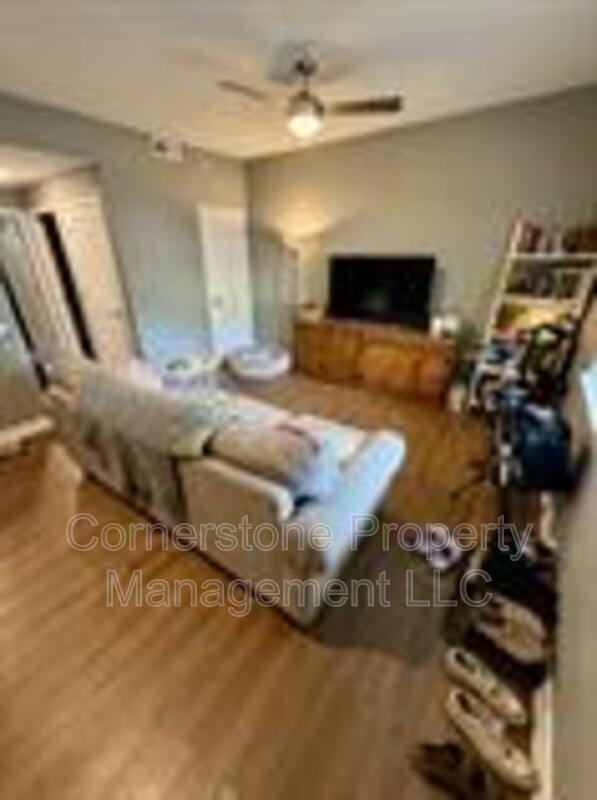 Lawrence Condo: 935 Michigan Street - 206