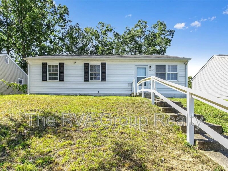 Hopewell House: 1500 Luther Boulevard