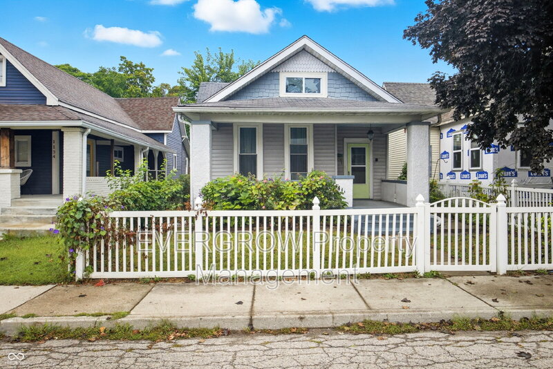 Indianapolis House: 1140 Hoyt Avenue