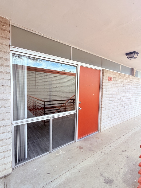Tucson Condo: 20 North Leonora Avenue - 206