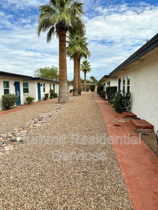 Tucson Condo: 1366 N Country Club Road
