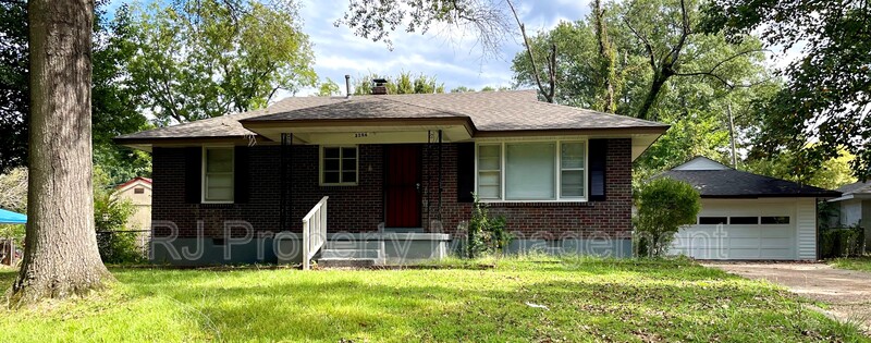 Memphis House: 3284 Parham St