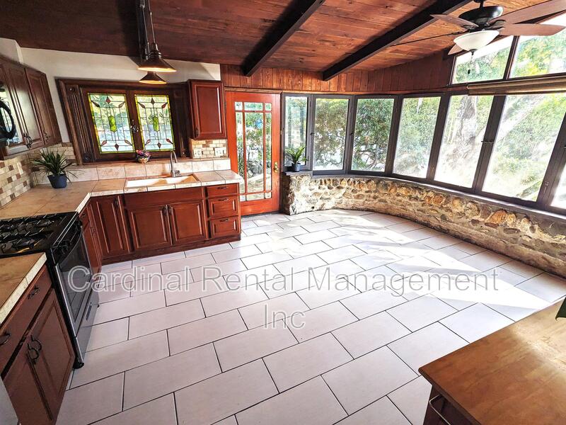 Sierra Madre House: 730 Orange Drive