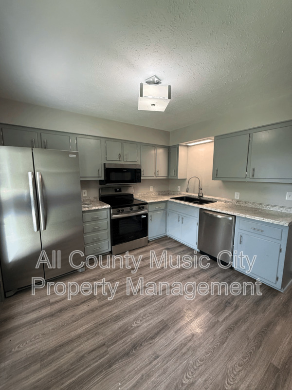 Main Rental Photo 2