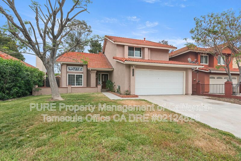 Murrieta House: 24556 Leafwood Drive