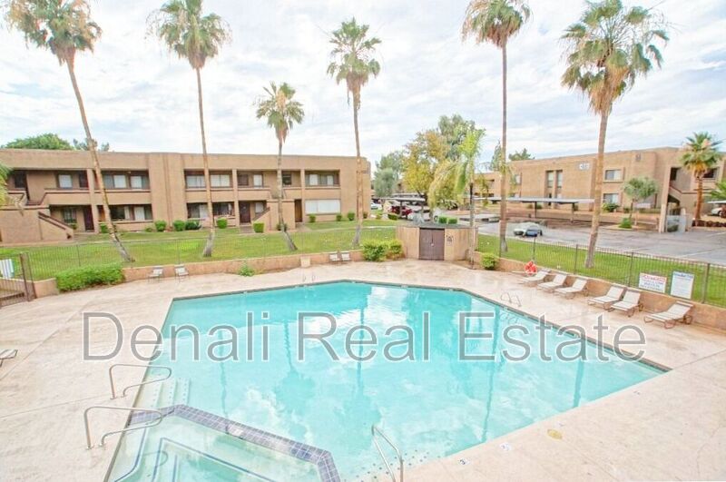 Phoenix House: 3601 W. Tierra Buena Lane