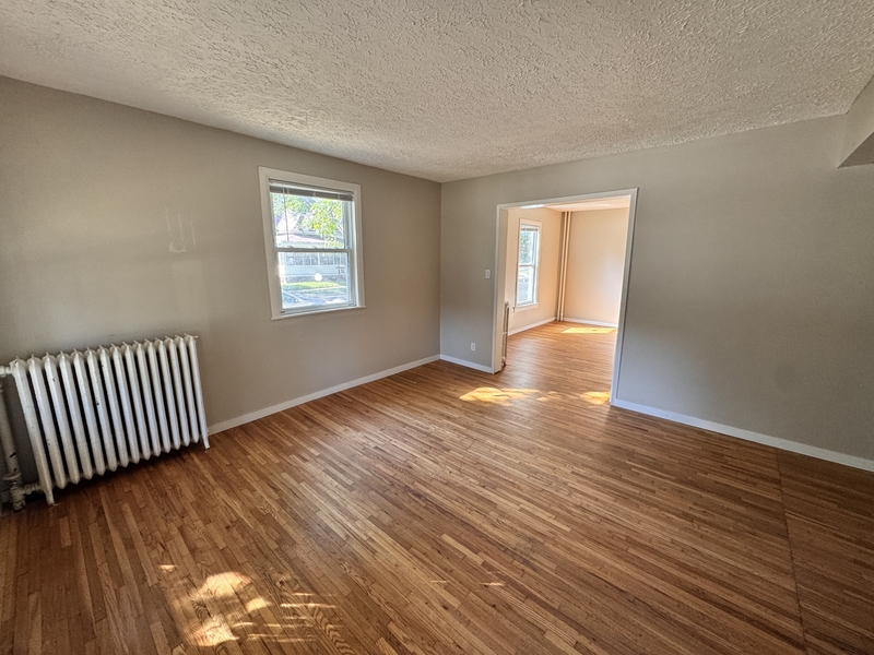 Saint Paul Condo: 567 Livingston Avenue