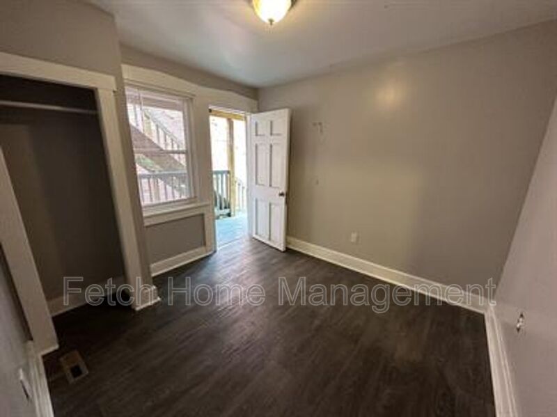 Lancaster House: 208 West Vine Street