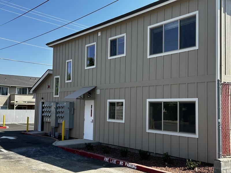 Medford Condo: 1935 Table Rock Rd