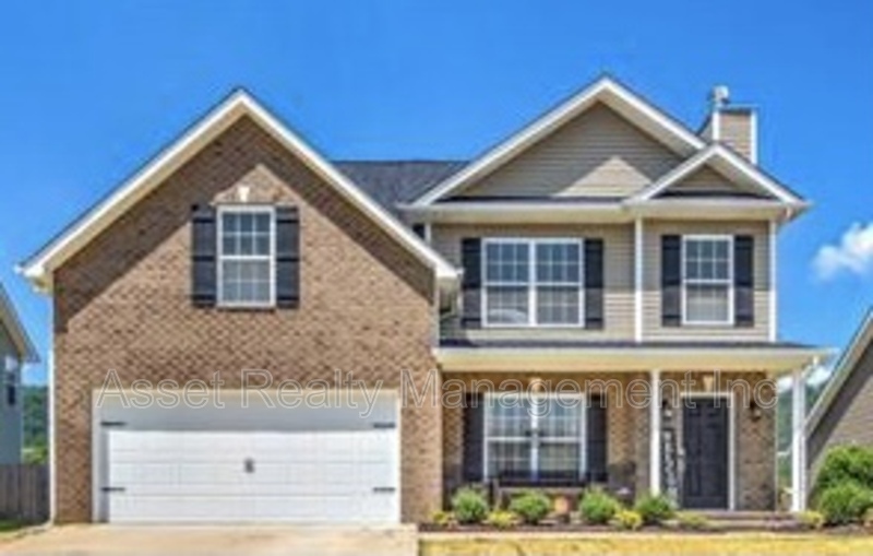 Knoxville House: 8107 Cambridge Reserve Drive