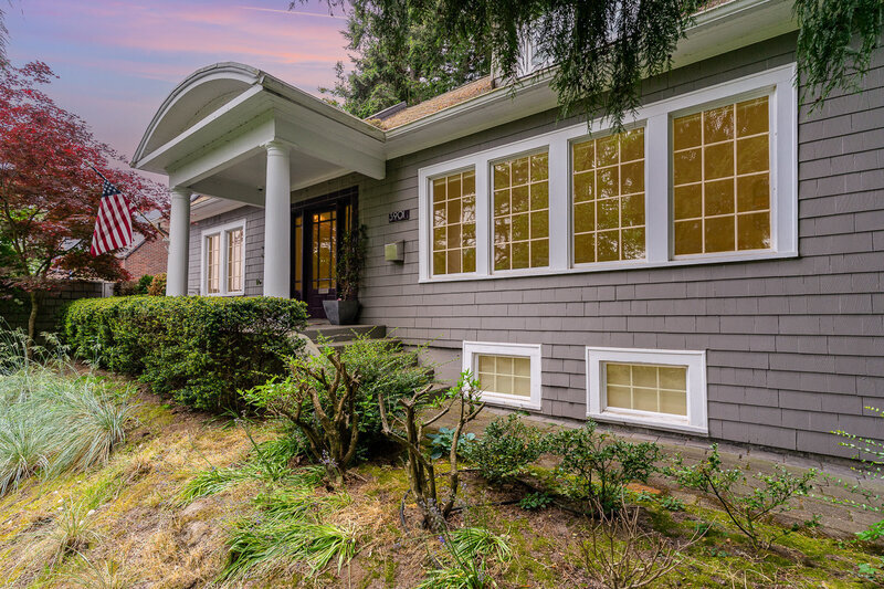 Seattle House: 3901 S Court St