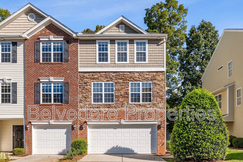 Greensboro Townhome: 14 Dunlevy Way
