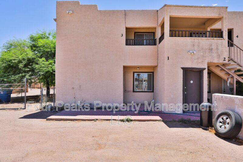 Apache Junction House: 1417 E Southern Ave.
