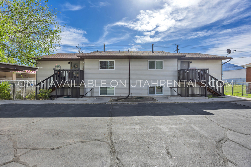 Orem Condo: 1533 S 450 E