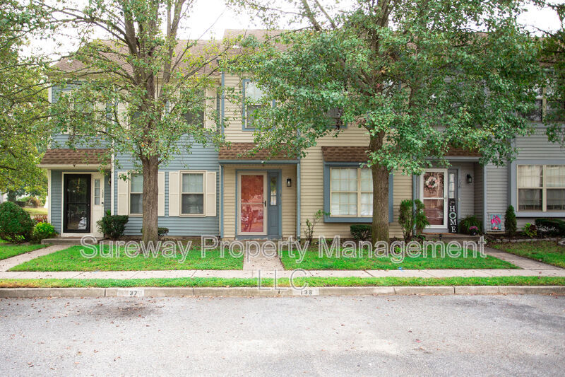 West Deptford Townhome: 137 Brent Ct