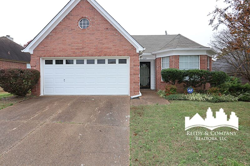 Cordova House: 2189 Rocky Stream Dr
