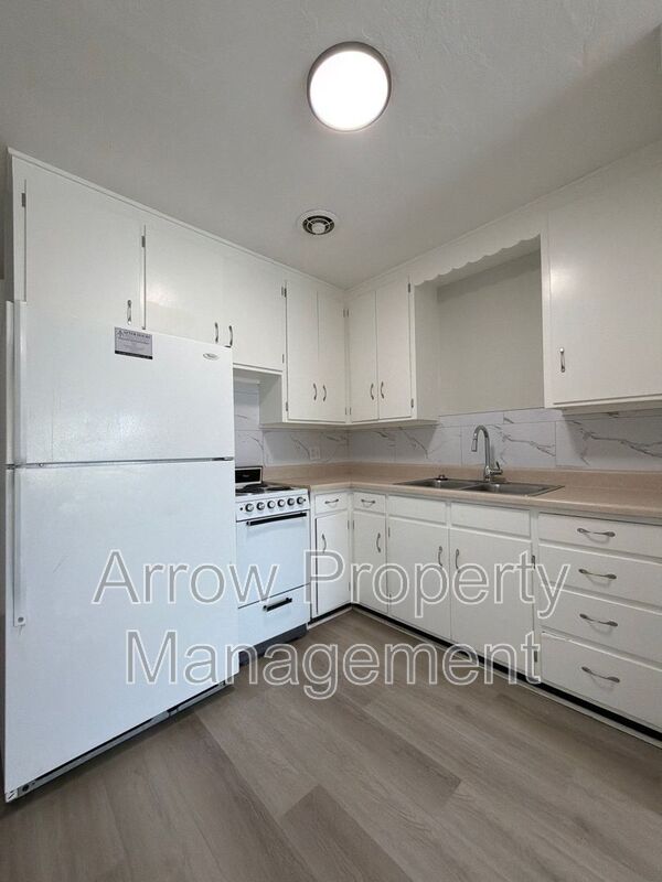 Lincoln Condo: 805 South 11th Street