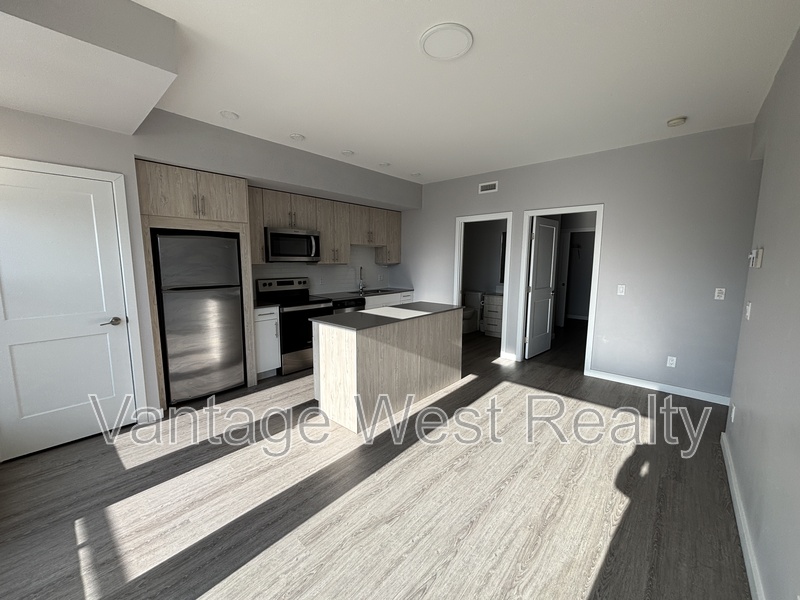 Kelowna Condo: 69-685 Boynton Pl