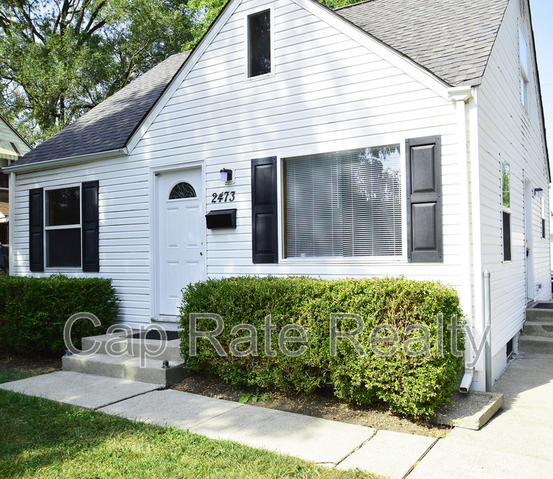 Columbus House: 2473 Renwood Pl