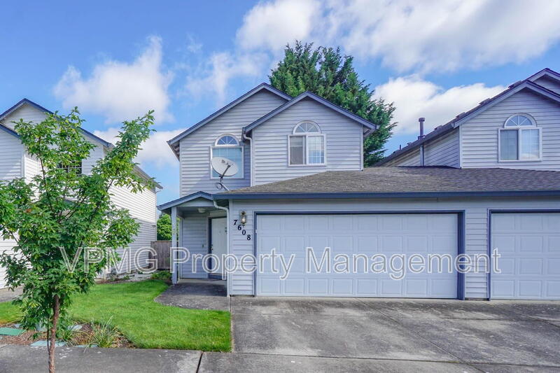 Vancouver Townhome: 7608 NE 52nd St