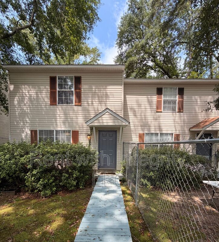 Tallahassee Condo: 1352 Ocala Rd