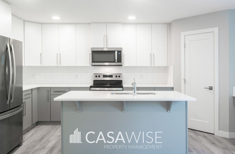 Edmonton House: 6469 177A Avenue