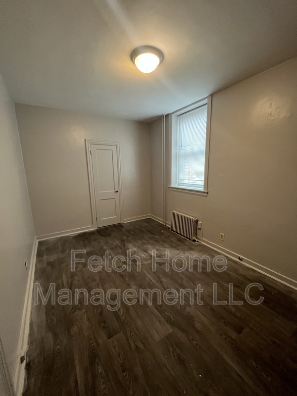 Lebanon Condo: 412 New St